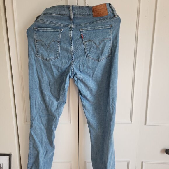 Levi's Women's 311 Skinny Jeans - Light Indigo - Picture 4 of 6